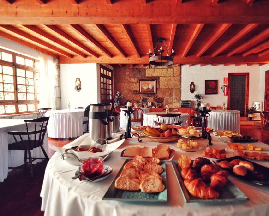 Pazo Revel Hotel & Resort 폰테베드라 외부 사진
