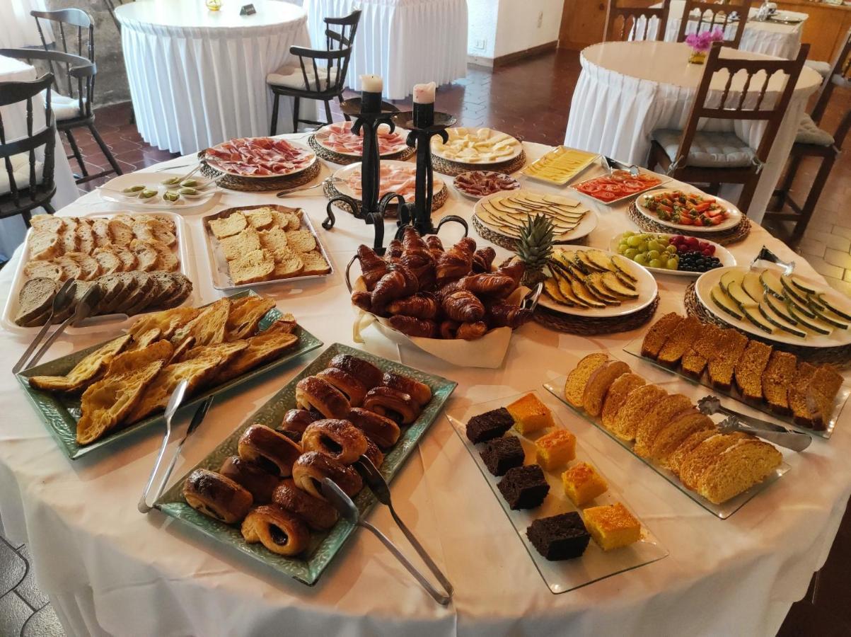 Pazo Revel Hotel & Resort 폰테베드라 외부 사진